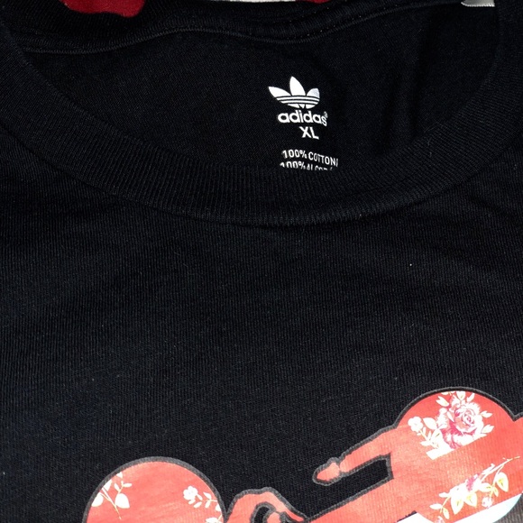 Adidas black Tee - Picture 2 of 3
